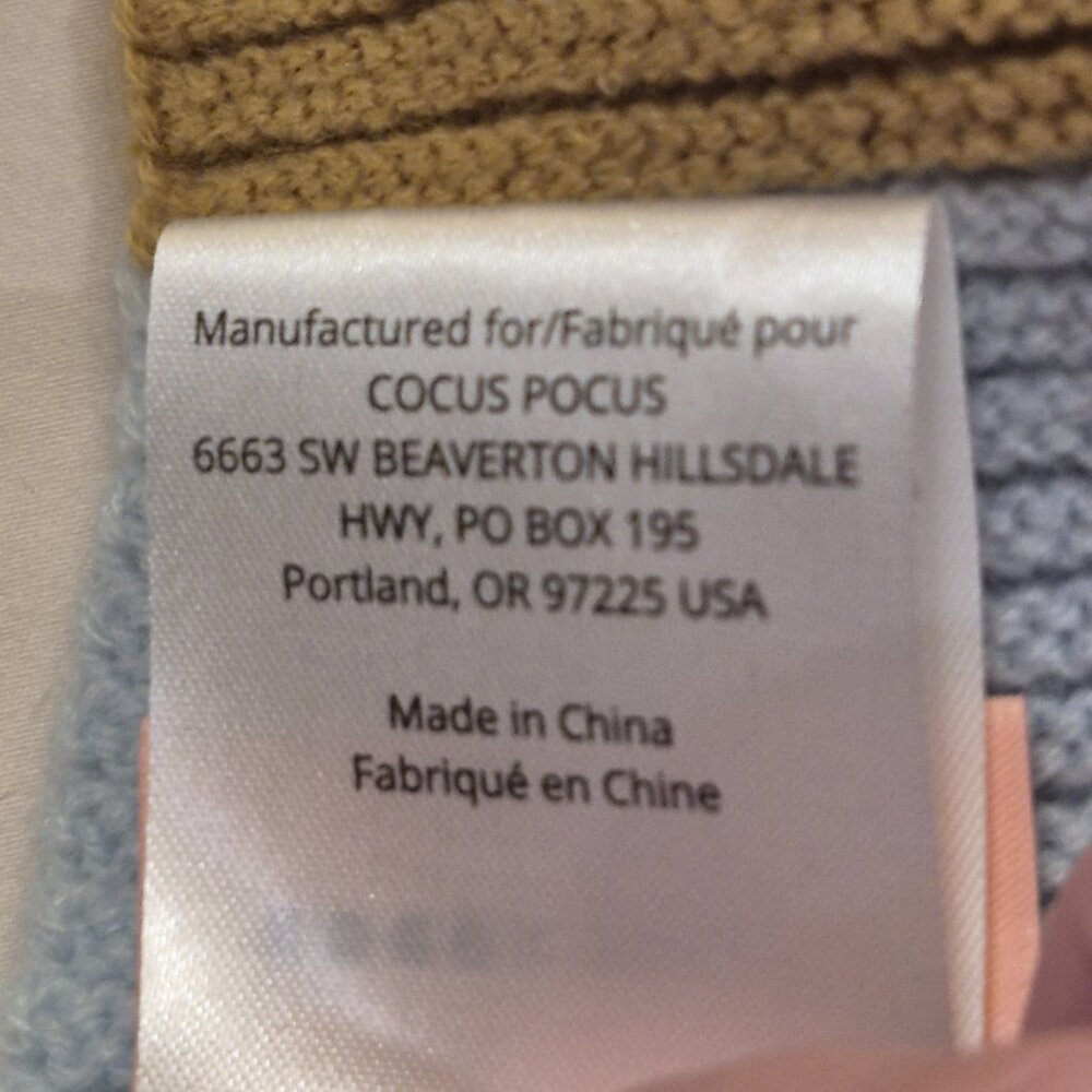 Focus Pocus Infinity Scarf - Picture 4 of 4